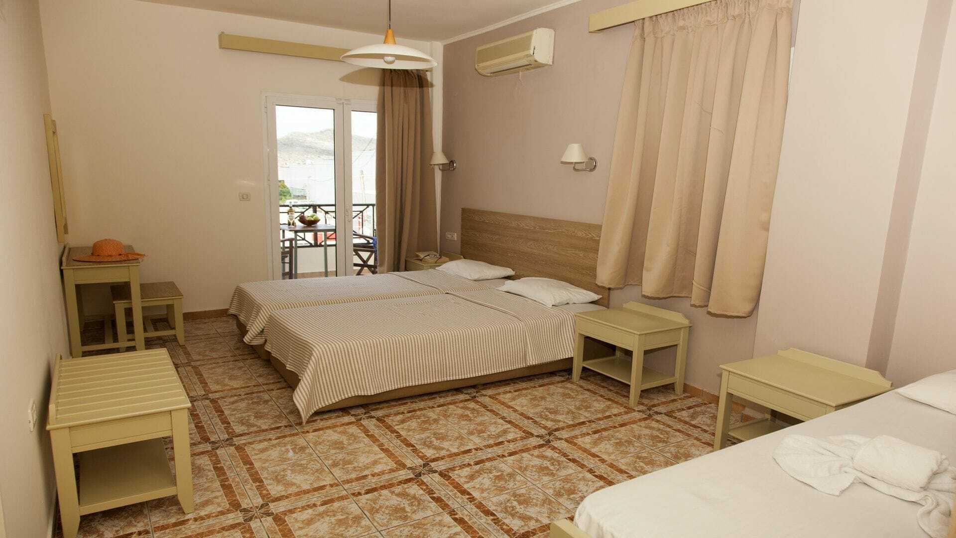 Mithos Apartments Agia Marina Exterior foto
